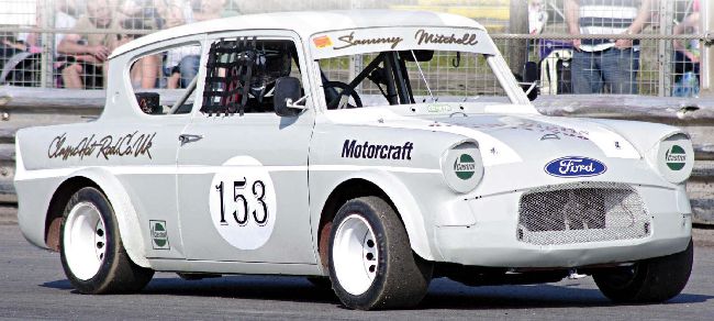 CLASSIC HOT RODS