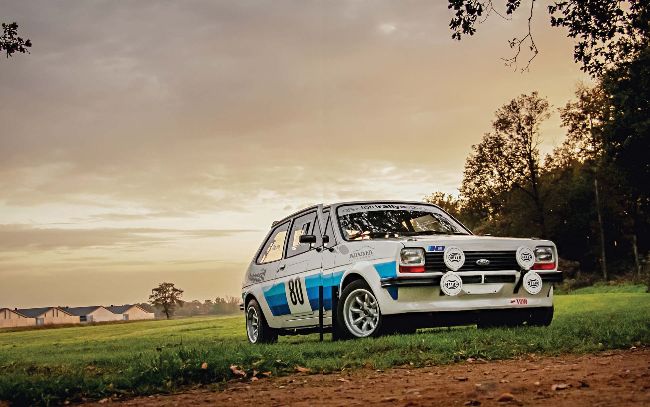 WIDE ARCH RALLY CAR