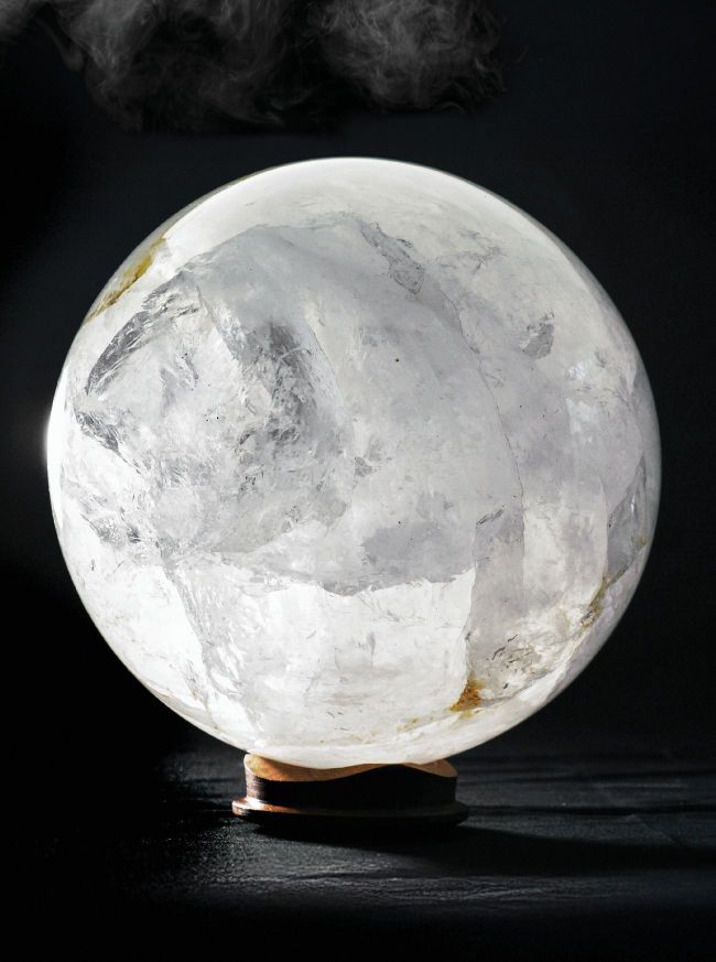 Crystal BALLS
