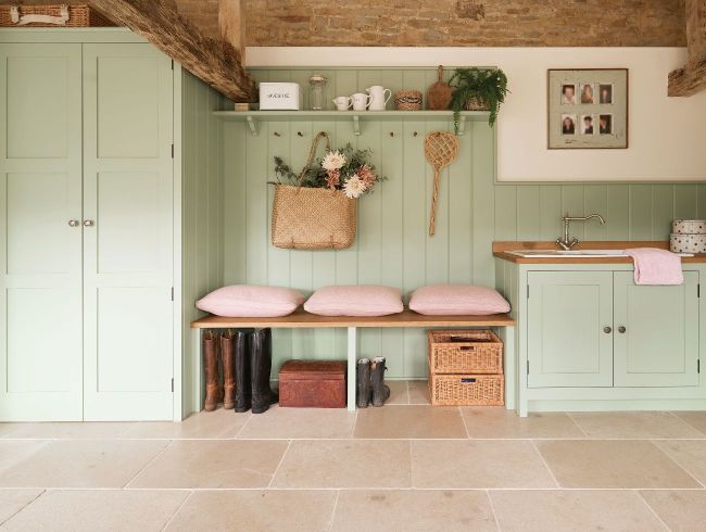 How to design a utility space